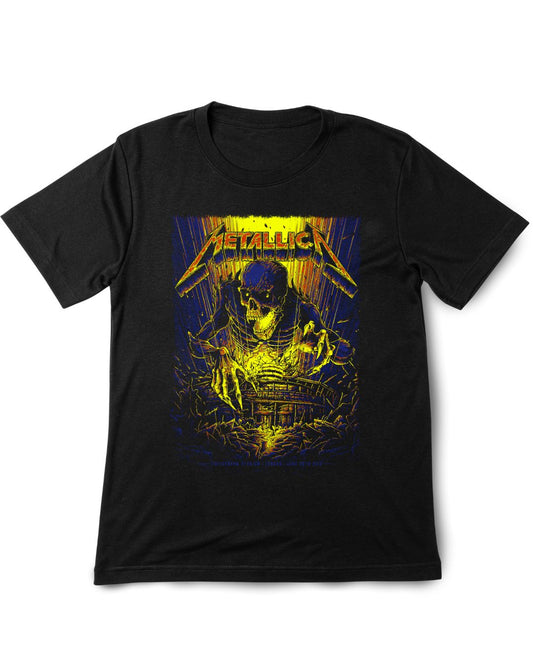 Black t-shirt with a graphic design featuring a skeleton and 'Metallica' logo on a white background.
